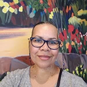 Meet your Posher, Tiffiney